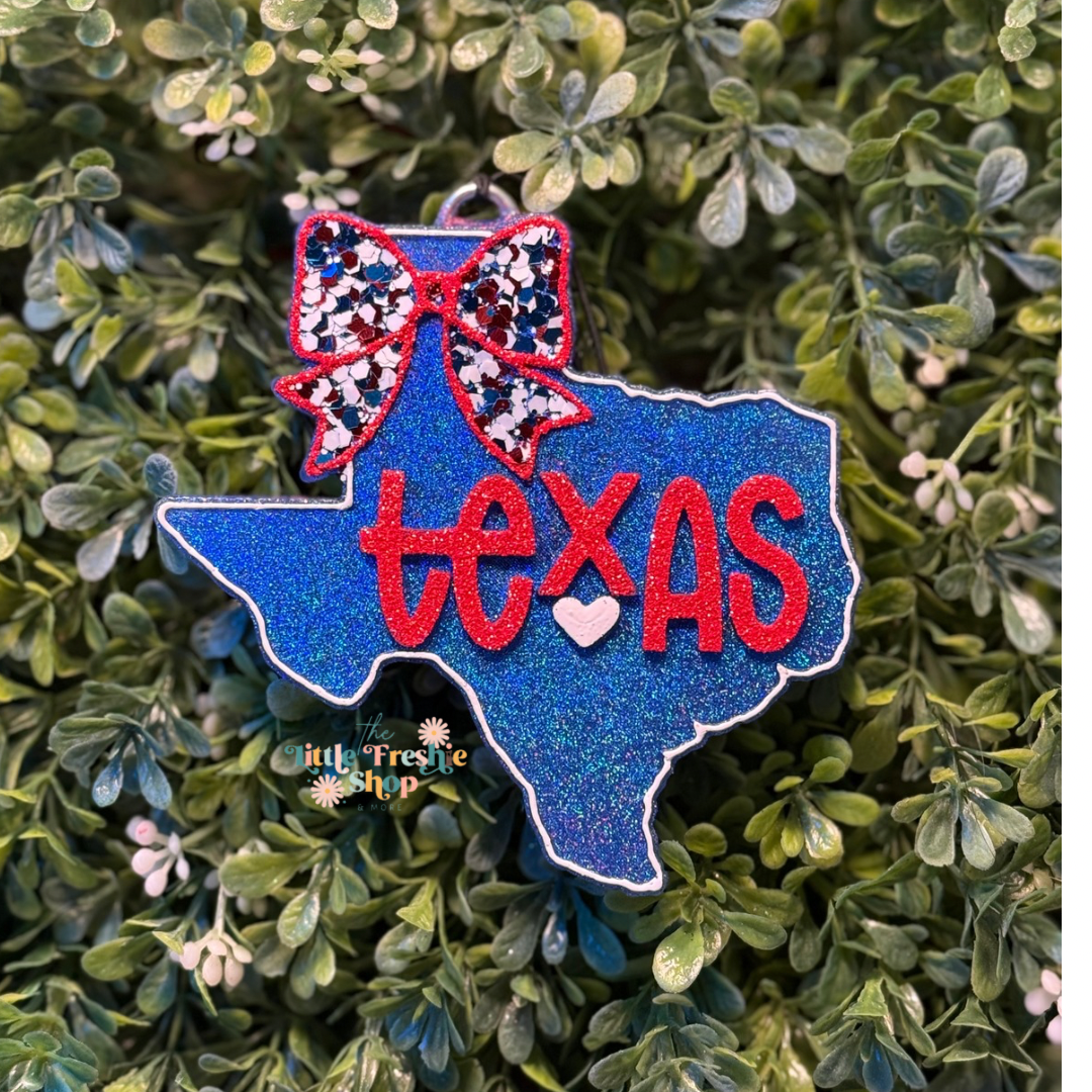 Texas with Bow Freshie