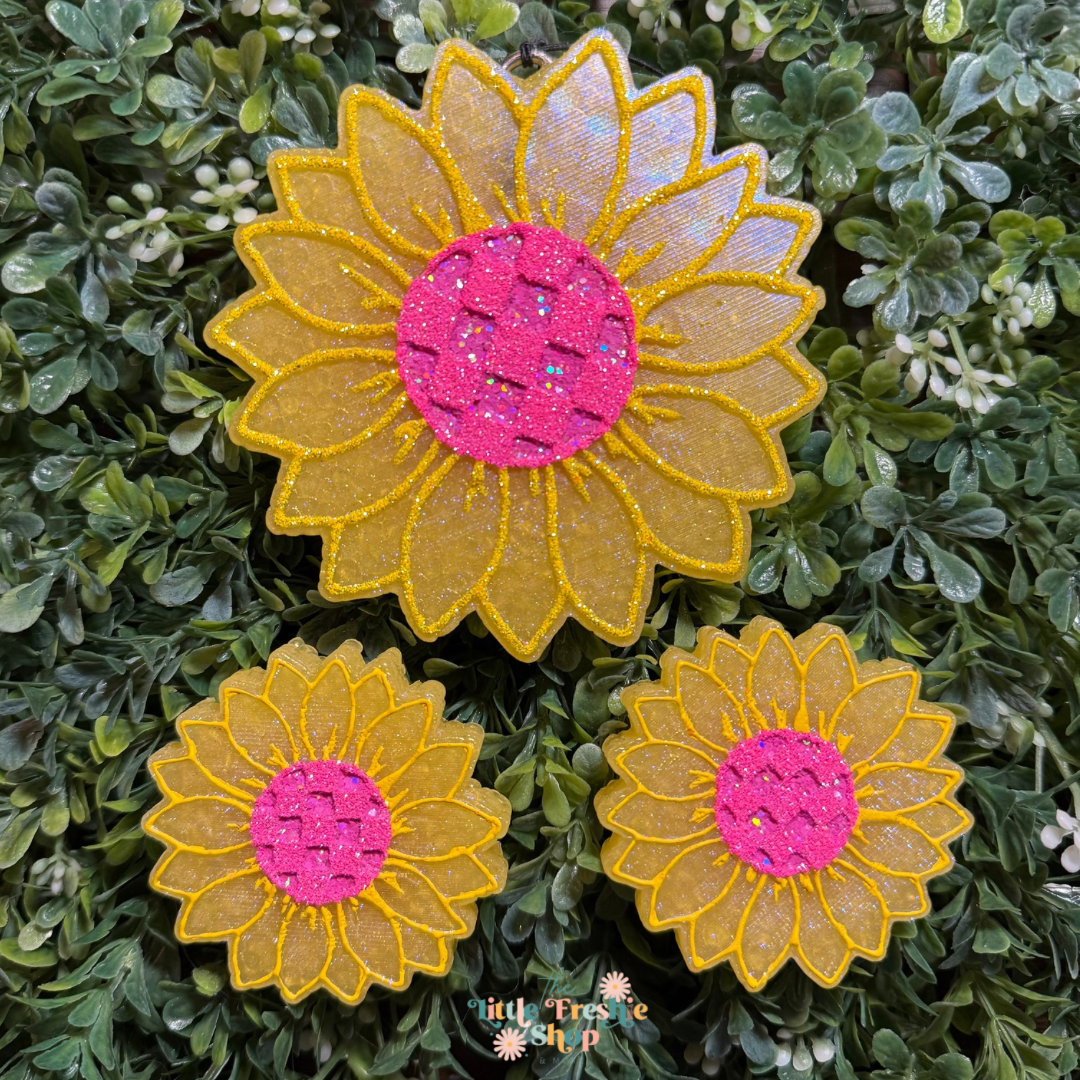 Checkered Sunflower Freshie