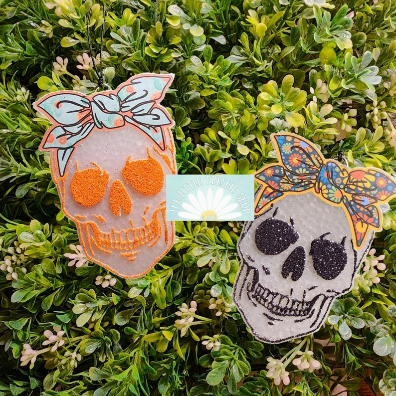 Skull with Bow Freshy