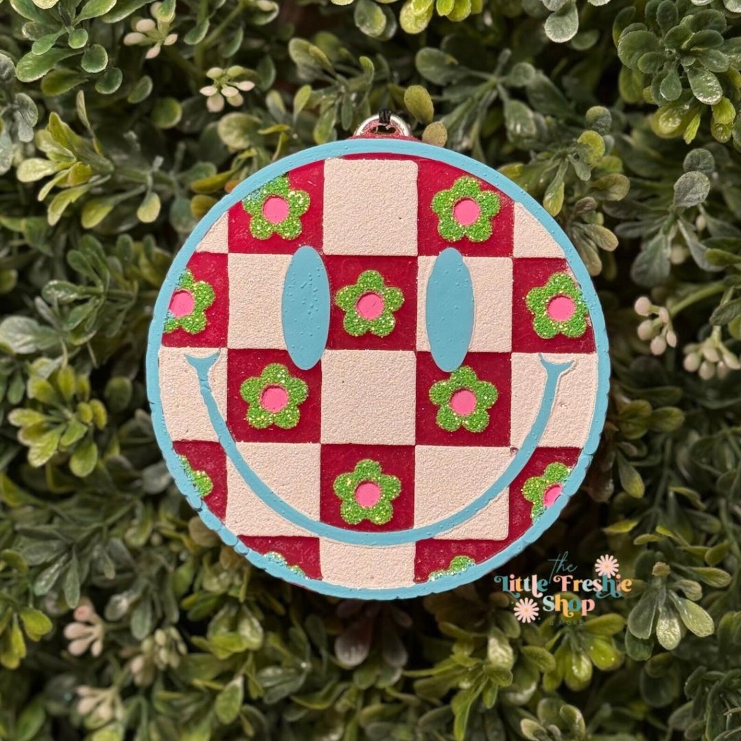 Checkered Smiley With Flowers Freshie