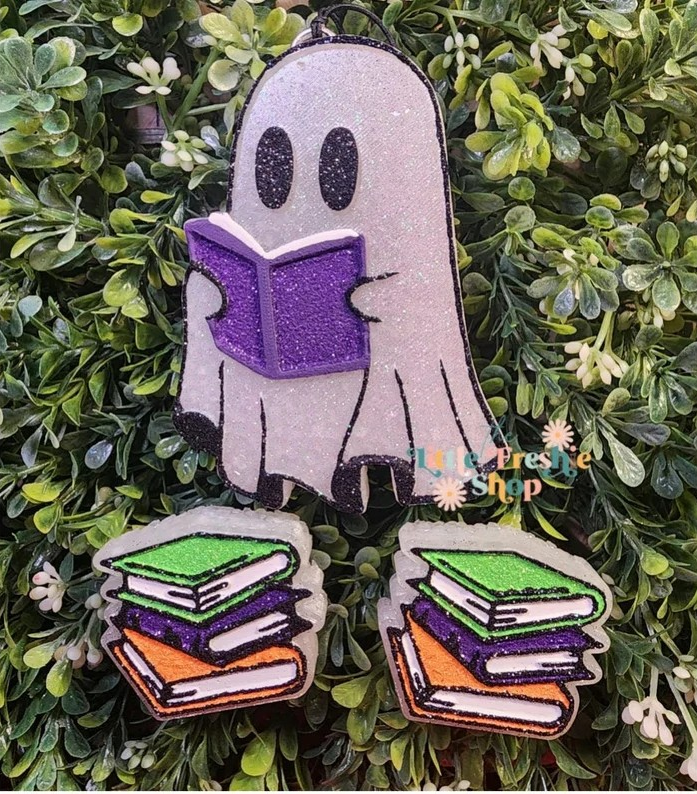 Ghost With Books Freshie