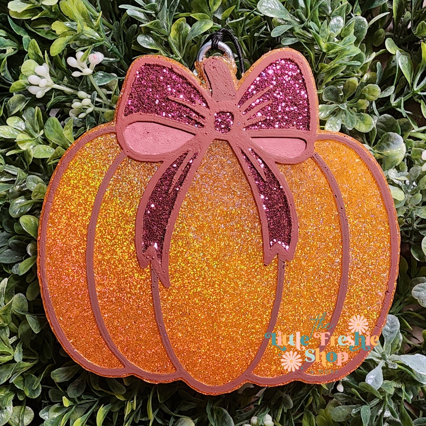 Pumpkin with Bow Freshie