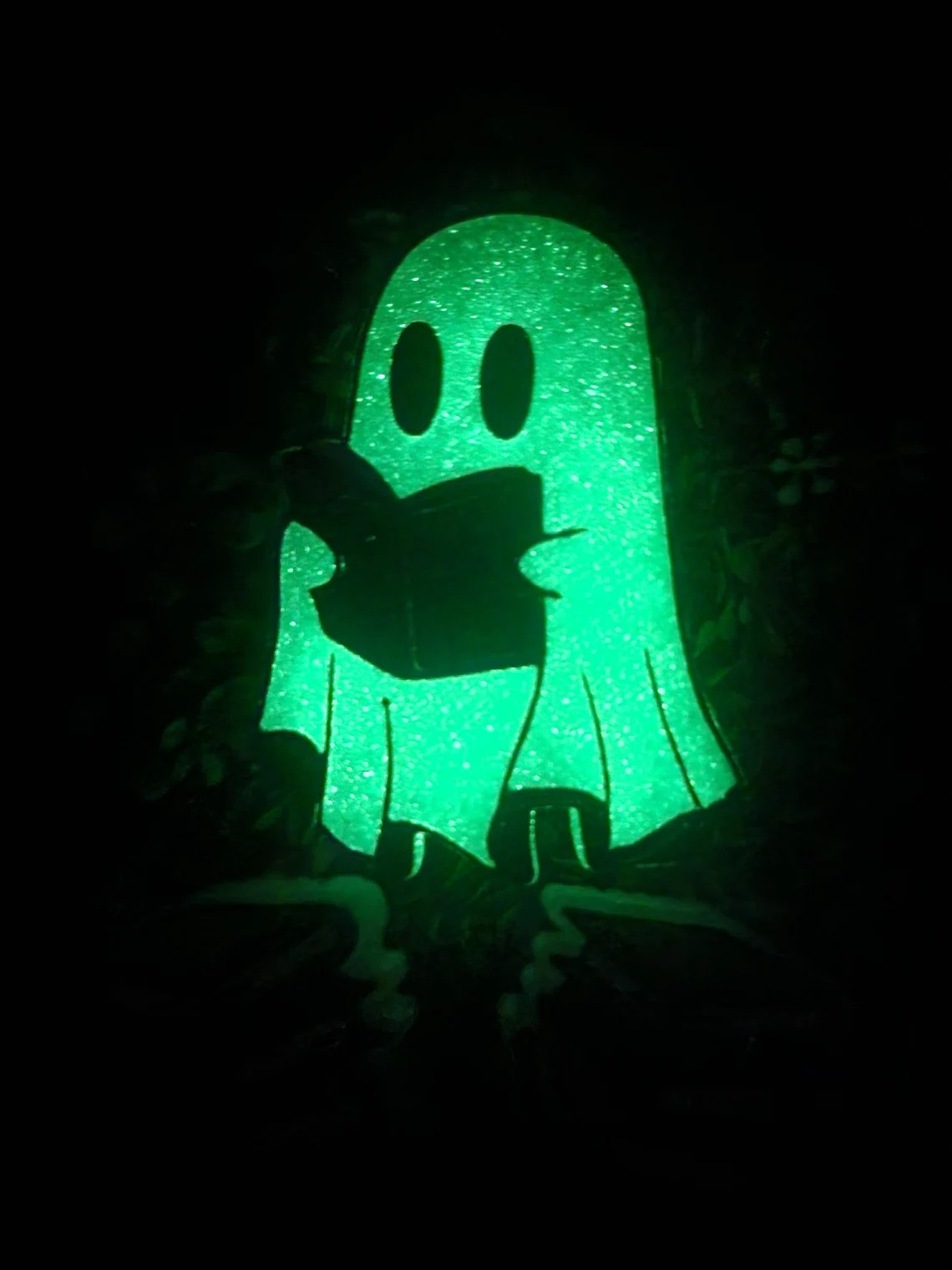 Ghost With Books Freshie