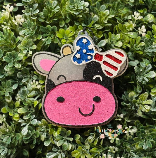 Patriotic Cow Freshie
