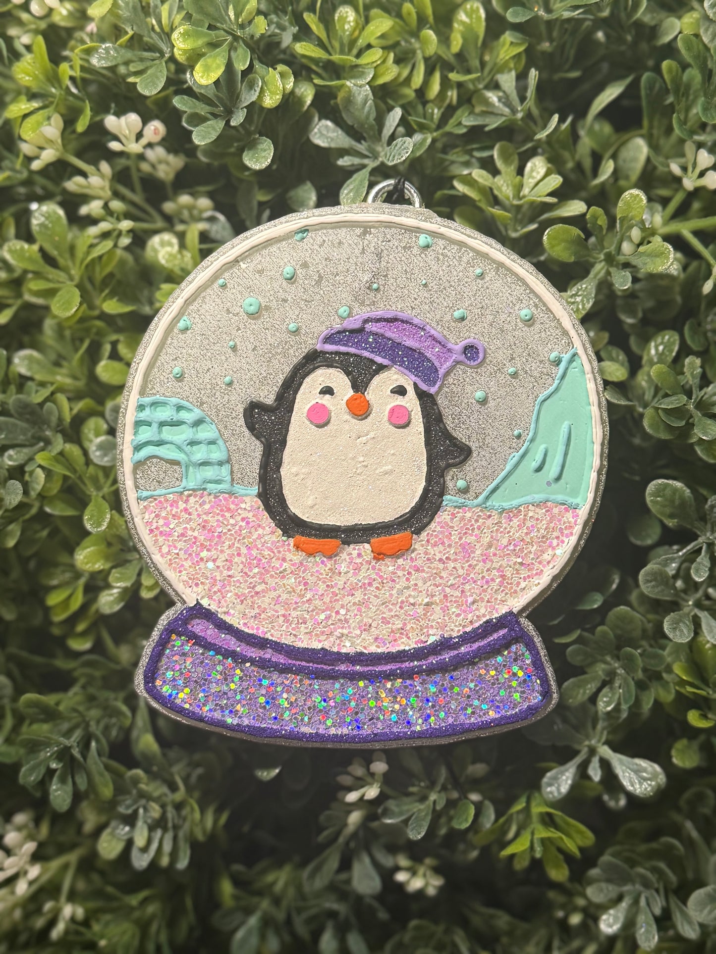 Penguin Snow globe Freshie